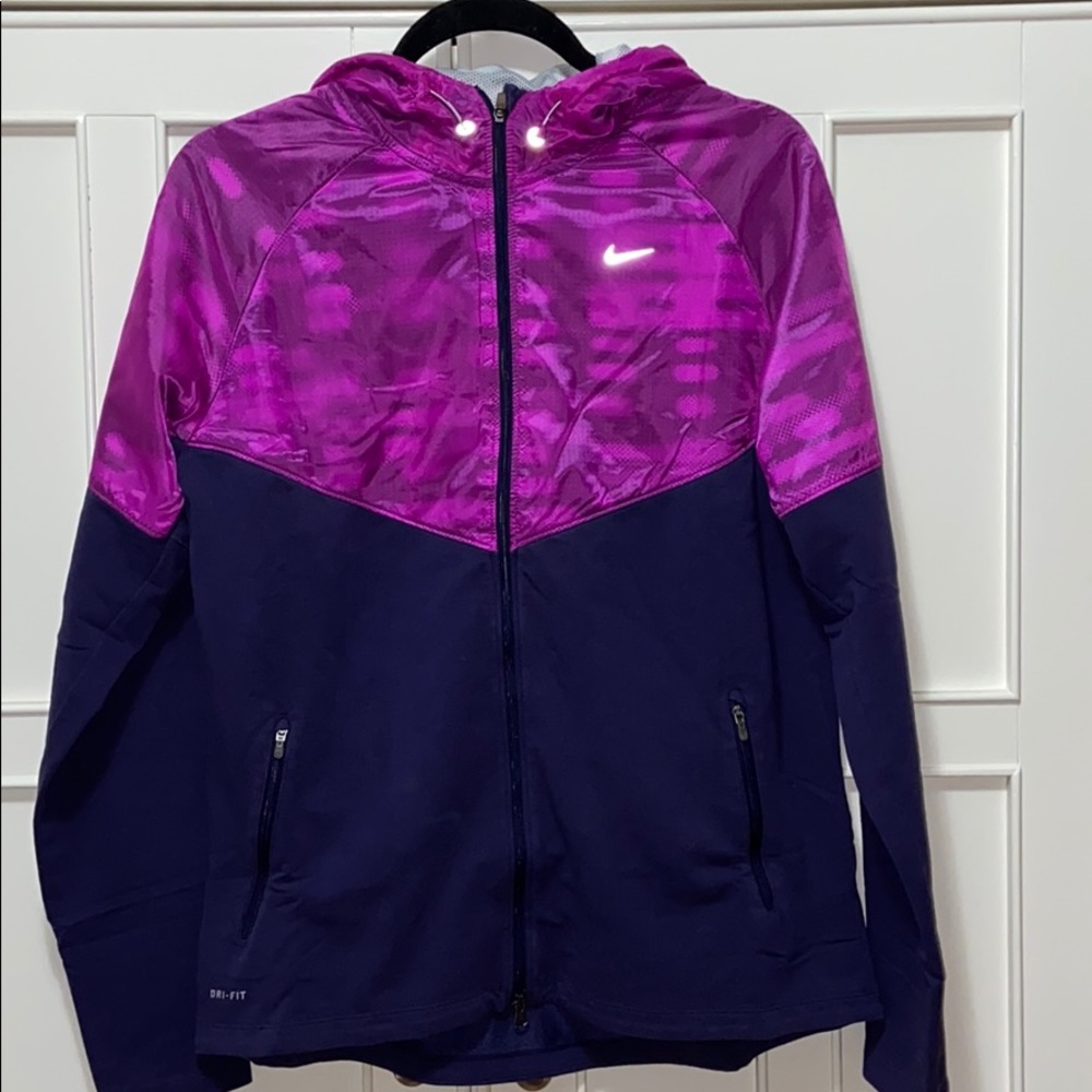 Nike Running Sweater ✨🤍✨